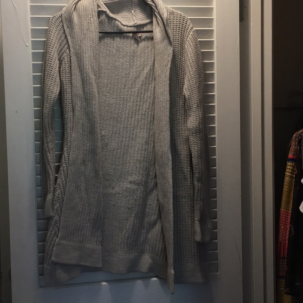 Cardigan with belt